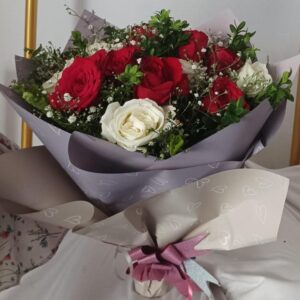 RED ROSE BUNCH